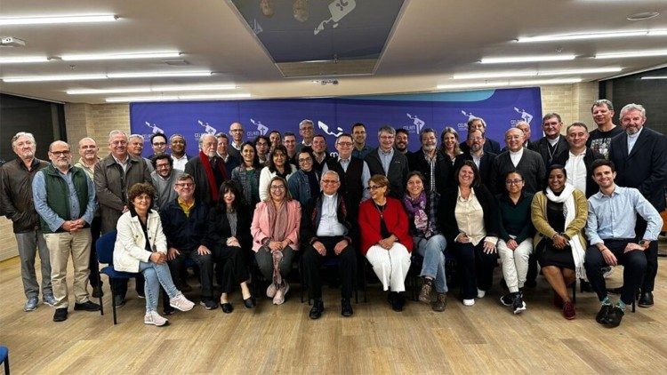 ENCUENTROS SINODALES FRATELLI TUTTI